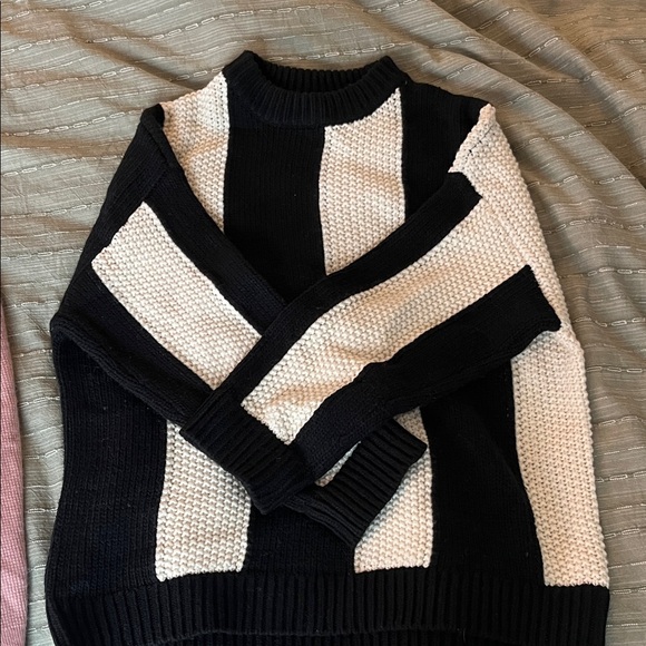 Topshop Sweaters - Topshop Monochrome Striped Sweater